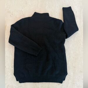 J McLaughlin mockneck cashmere black sweater M